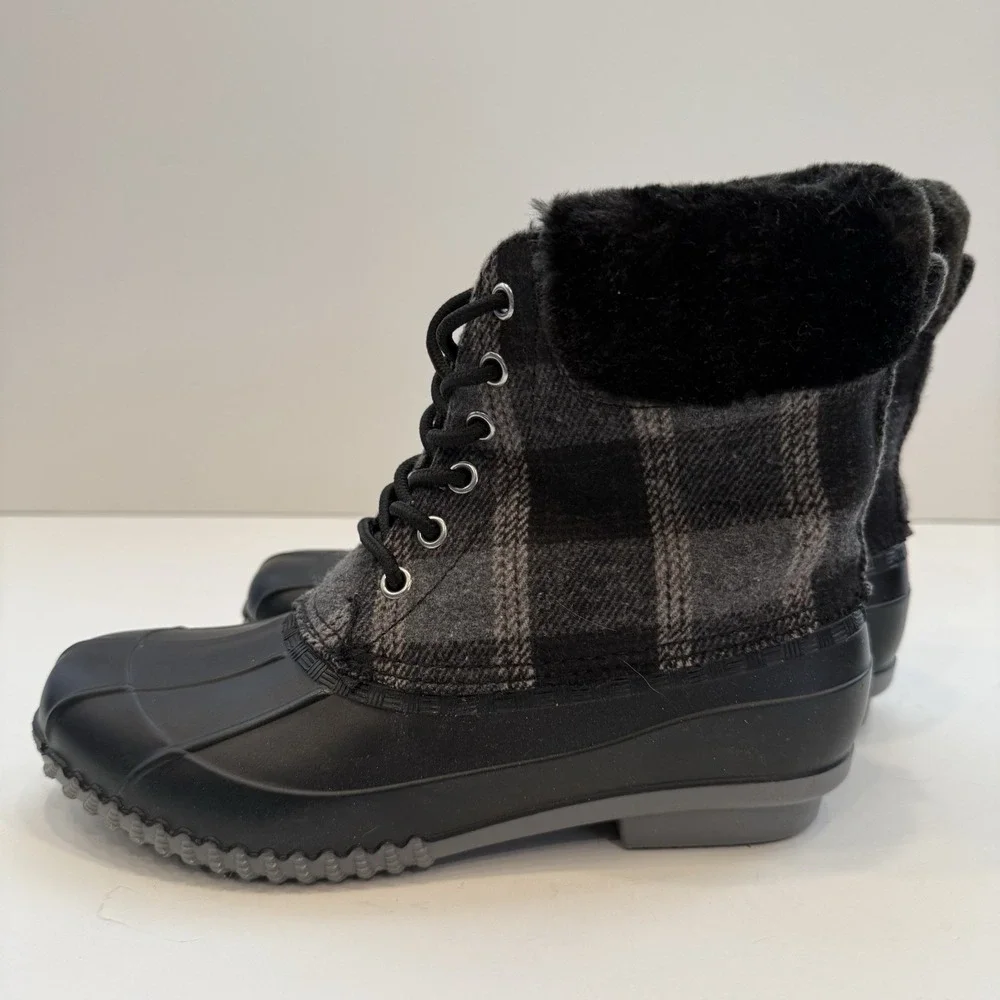 Duck Boots Womens Waterproof Winter Boots Quilted Snow Black Gray‎ Plaid Size 7